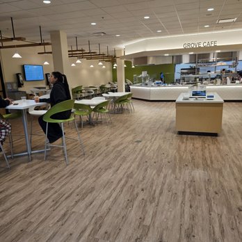 The Grove Cafe - Spacious and quiet at 11 am on a Wednesday - American Near Me - Santa Rosa, California The Grove Cafe - Spacious and quiet at 11 am on a Wednesday - American Near Me - Santa Rosa, California