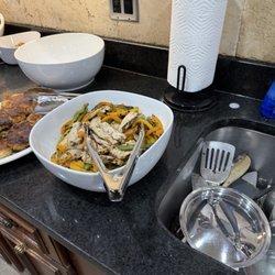 U Cook Entertaining Cooking Experience