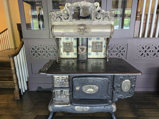 Frontier Tavern by null