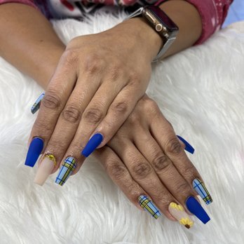 Cavalli Nails & Spa - Fall Nails - Nail Salons Near Me - Katy, Texas Cavalli Nails & Spa - Fall Nails - Nail Salons Near Me - Katy, Texas