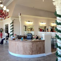 Elegant Salon Suite