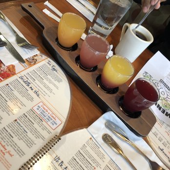 Broken Yolk Cafe - American Near Me - Temecula, California
