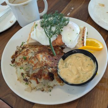 Plums Cafe - Salmon Benedict - Breakfast & Brunch Near Me - Costa Mesa, California Plums Cafe - Salmon Benedict - Breakfast & Brunch Near Me - Costa Mesa, California