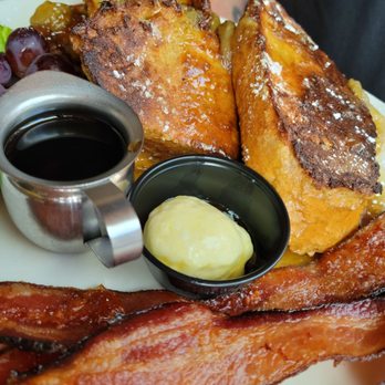 13 Coins Vancouver - banana foster French toast - Diners Near Me - Vancouver, Washington