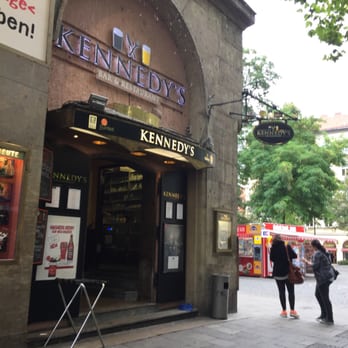 Kennedy's - Great place for a variety of food options. They also have a wide range of drinks and live music/karaoke - Irish Pub Near Me - Munich, BY