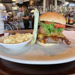 O'Toole's Restaurant & Pub - O Burger