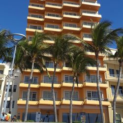 Best Western Hotel Posada Freeman Zona Dorada - View from the beach