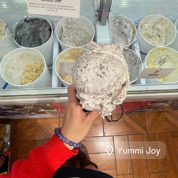 Yummi Joy - Large Vegan Ice Cream - Candy Stores Near Me - Austin, Texas