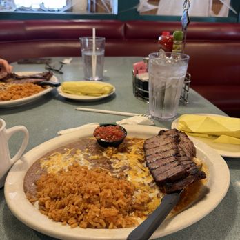 Pappy's Restaurant - Tri Tip and cheese enchilada - Mexican Near Me - Santa Maria, California