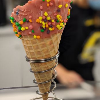 Abbey’s Creations - an ice cream cone with sprinkles - Ice Cream & Frozen Yogurt Near Me - Calgary, Alberta Abbey’s Creations - an ice cream cone with sprinkles - Ice Cream & Frozen Yogurt Near Me - Calgary, Alberta