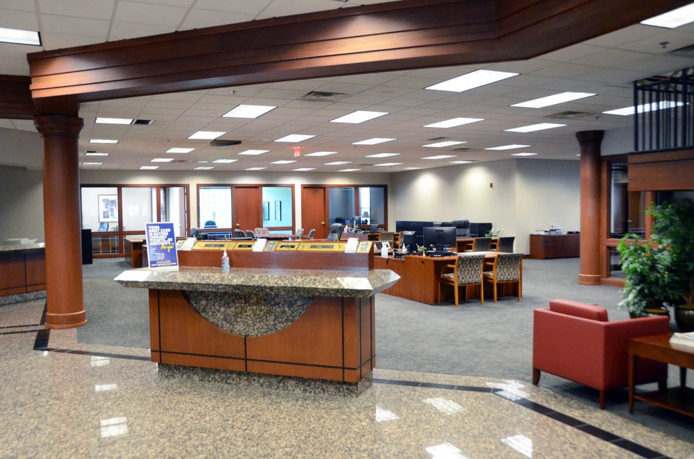 ELGIN STATE BANK Updated August 2024 1001 S Randall Rd, Elgin