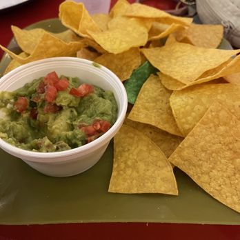 Mexas Tacos - Guac and chips * the guac does have a spicy kick to it - Tacos Near Me - Orlando, Florida