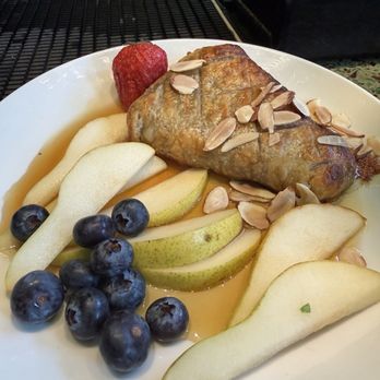 Local Flavor Cafe - Baked Brie on Pear Honey - New American Near Me - Eureka Springs, Arkansas