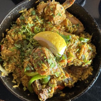 E B Latin Bistro - Arroz con pollo - Cuban Near Me - Plano, Texas
