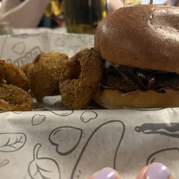 Bareburger - Westfield - Side Onion Rings, impossible burger with jalapeño sauce - American Near Me - Westfield, New Jersey