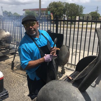 Antonio Grill Master - The grill master - Food Trucks Near Me - Fort Lauderdale, Florida Antonio Grill Master - The grill master - Food Trucks Near Me - Fort Lauderdale, Florida