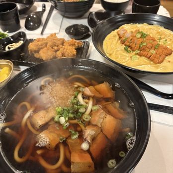 Mikaku Udon Bar - Buta udon - Noodles Near Me - Richmond Hill, Ontario Mikaku Udon Bar - Buta udon - Noodles Near Me - Richmond Hill, Ontario