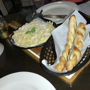 Brooklyn Pie & Cafe - Chicken Alfredo - Pizza Near Me - Mansfield, Texas
