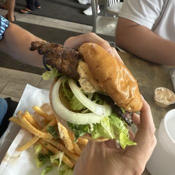 Big Ray's Fish Camp - Grouper Sandwich - Seafood Near Me - Tampa, Florida