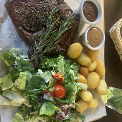 Restauracja Jabłona - Rib Eye Steak medium rare!