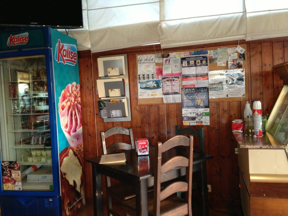 EL GUACHINCHE DE LUIS C.C. Las Maretas, Costa Teguise, Las Palmas