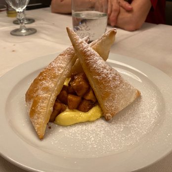 Pizzeria Orso Bruno - Sfoglia e crema e mele al forno - Calabrian Near Me - Monza, Michigan