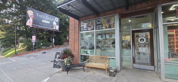Tutti Gelati by null