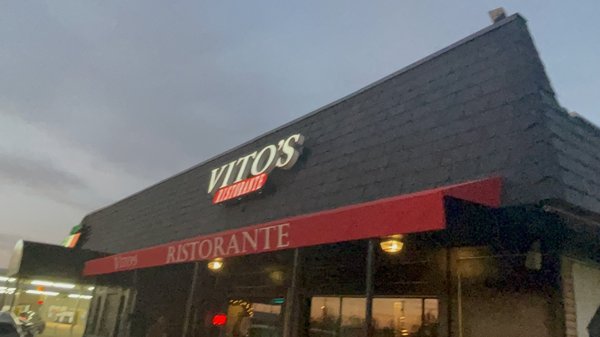 Vito's Ristorante by null