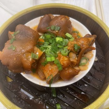 ZUNYAN FINE DINING & BANQUET - Updated January 2026 - 254 Photos & 41 Reviews - 648 Silver Star ...