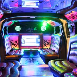 6 Star Limo - Inside of the Hummer H2
