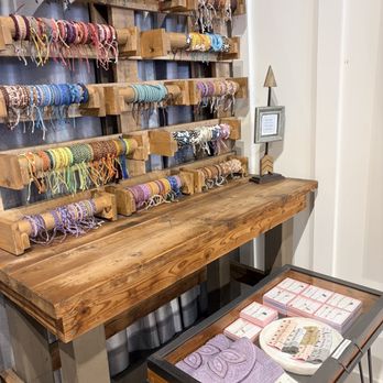 Daisy Lane - Accessories Near Me - San Clemente, California
