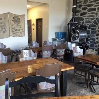 Brûlerie Jacques Cartier - the interior of a coffee shop - Coffee Roasteries Near Me - Shannon, Quebec Brûlerie Jacques Cartier - the interior of a coffee shop - Coffee Roasteries Near Me - Shannon, Quebec