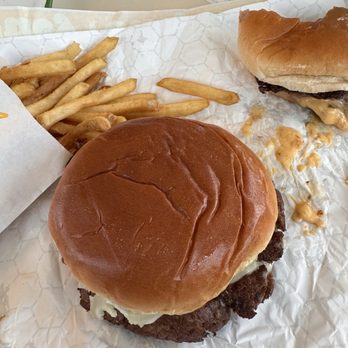 Harriet's Hamburgers - The OG - Burgers Near Me - Charlotte, North Carolina Harriet's Hamburgers - The OG - Burgers Near Me - Charlotte, North Carolina