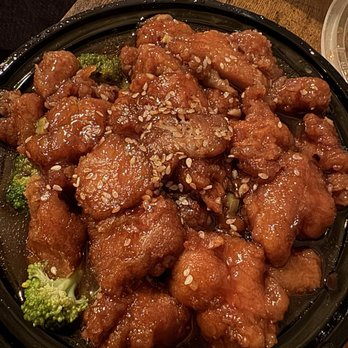 King Food Chinese Restaurant - Sesame Chicken - Chinese Near Me - Webster, Texas