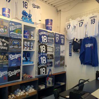 Dodger Stadium - Stadiums & Arenas Near Me - Los Angeles, California