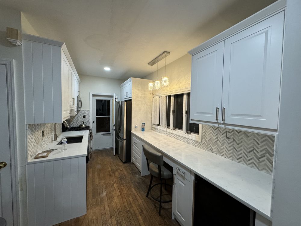 Slide of Prorenoserv Construction Team