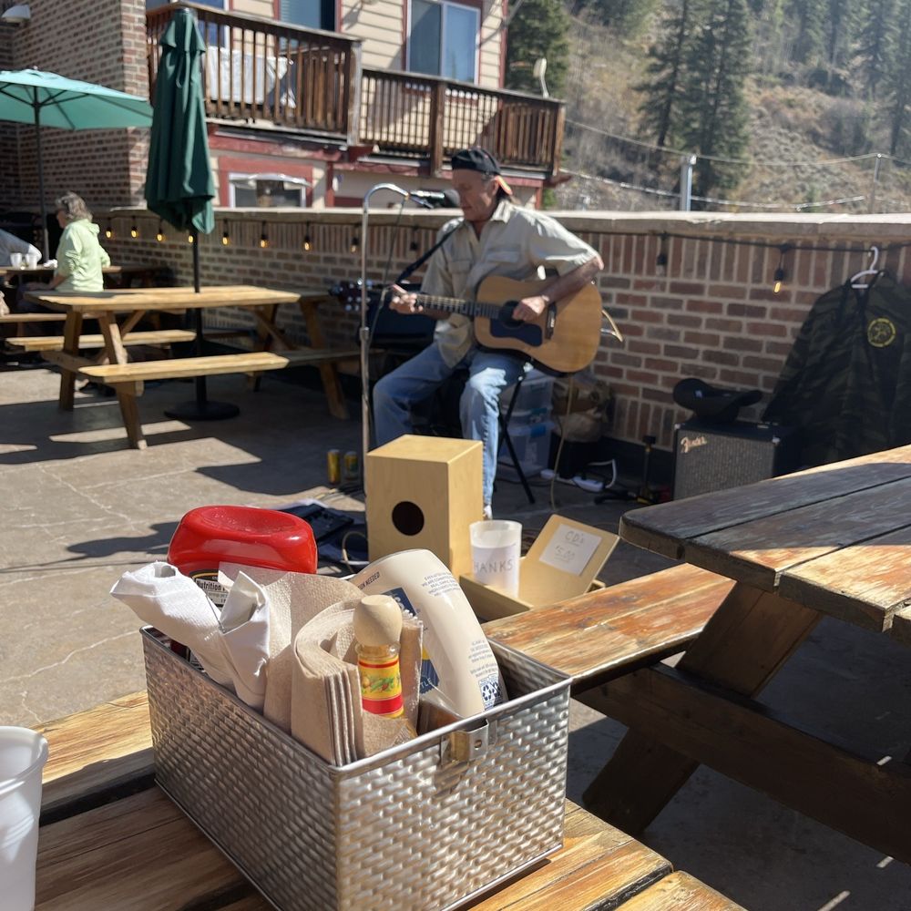 Mango's Mountain Grill - Ron Mo rooftop serenade. Only AWESOME. - Bars Near Me - Red Cliff, Colorado