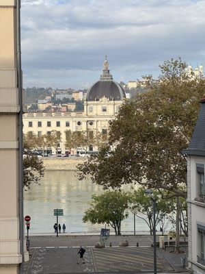 Hôtel Best Western du Pont Wilson by null