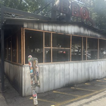 Terry Black's Barbecue - Smokehouse - Barbeque Near Me - Austin, Texas