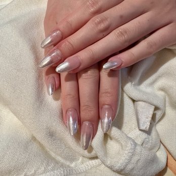 Adela Nails & Spa - Chrome Nails - Nail Salons Near Me - Vancouver, Washington