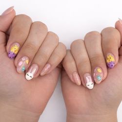 Modern Nails - Happy Easter