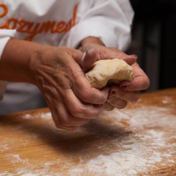 Cozymeal - Cooking class - Team Building Activities Near Me - Orlando, Florida Cozymeal - Cooking class - Team Building Activities Near Me - Orlando, Florida