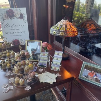 Likely Ivy - Bridal shower cupcake display - Vegan Near Me - Portland, Oregon Likely Ivy - Bridal shower cupcake display - Vegan Near Me - Portland, Oregon