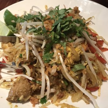 Star Noodle - Singapore Noodles - Asian Fusion Near Me - Lahaina, Hawaii