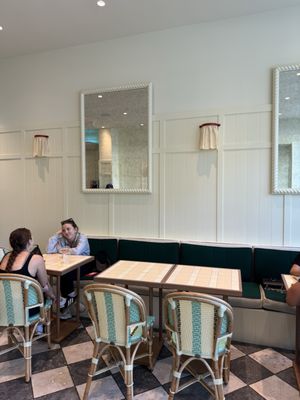 Carla Cafe (West 3rd St.) by null