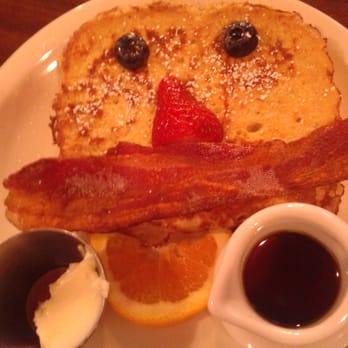 Junior's Cafe - Totally kid friendly. They whipped up a cute French Toast for the nephew. - Cafes Near Me - Portland, Oregon Junior's Cafe - Totally kid friendly. They whipped up a cute French Toast for the nephew. - Cafes Near Me - Portland, Oregon
