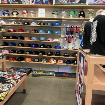anime World - Comic Books Near Me - Tulalip Bay, Washington anime World - Comic Books Near Me - Tulalip Bay, Washington