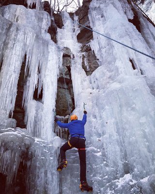 Hard Water Sports by null