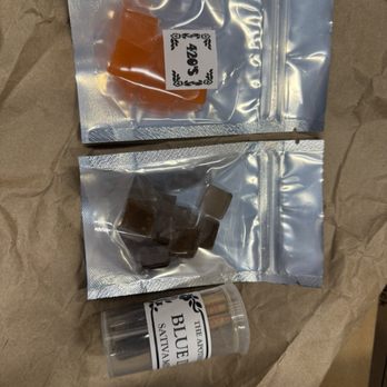 The Apothecary - Gummies & moonrockets - Cannabis Dispensaries Near Me - Hagersville, Ontario The Apothecary - Gummies & moonrockets - Cannabis Dispensaries Near Me - Hagersville, Ontario