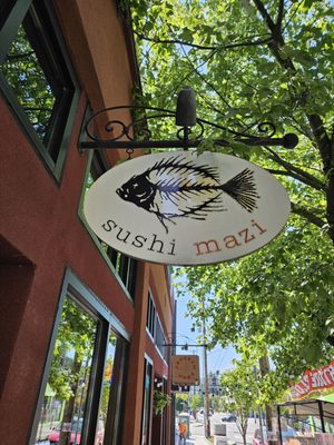 Sushi Mazi by null